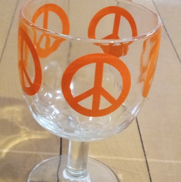 Peace Sign Orange Glass Goblet - Picture 4 of 4
